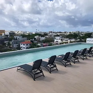 Deluxe Aparment Mamitas Zone , Playa del Carmen México